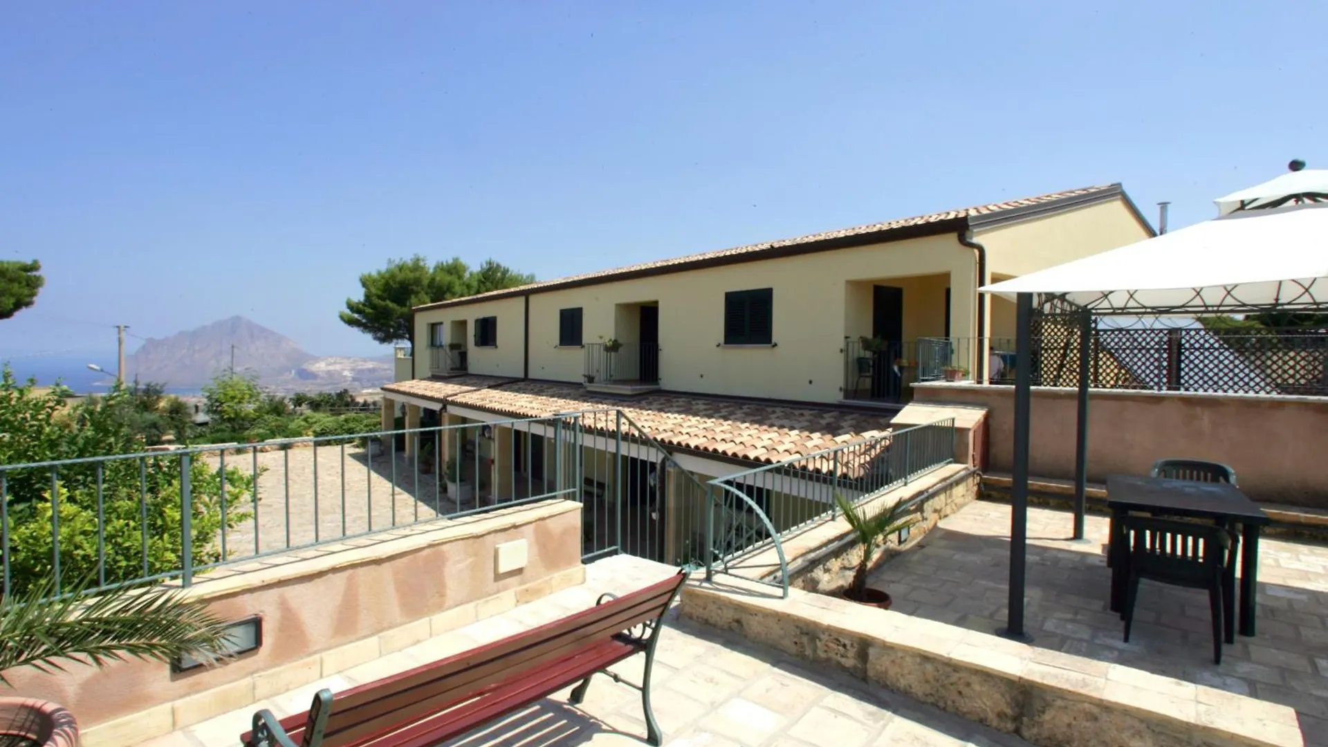 شقة Brezza D'Estate فالديريتْشّي