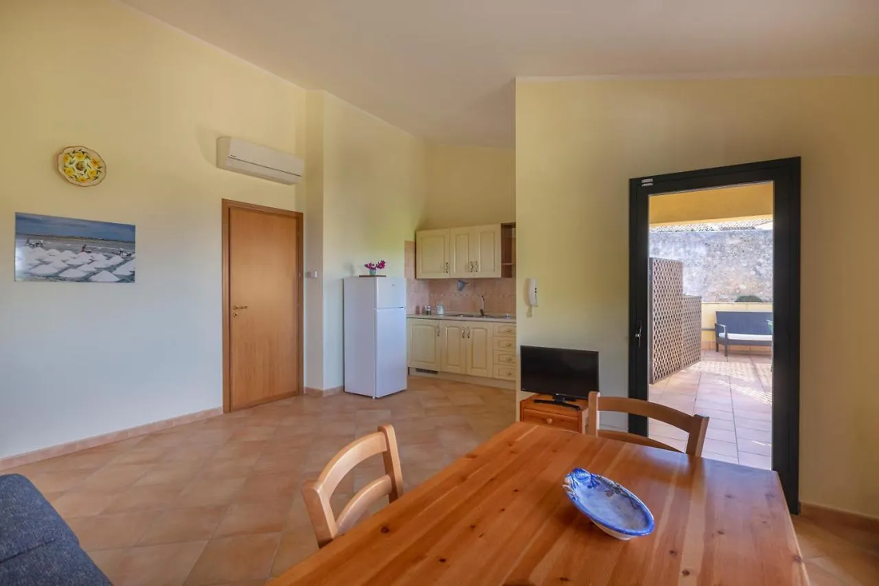 Appartamento Brezza D'Estate Valderice 0*,