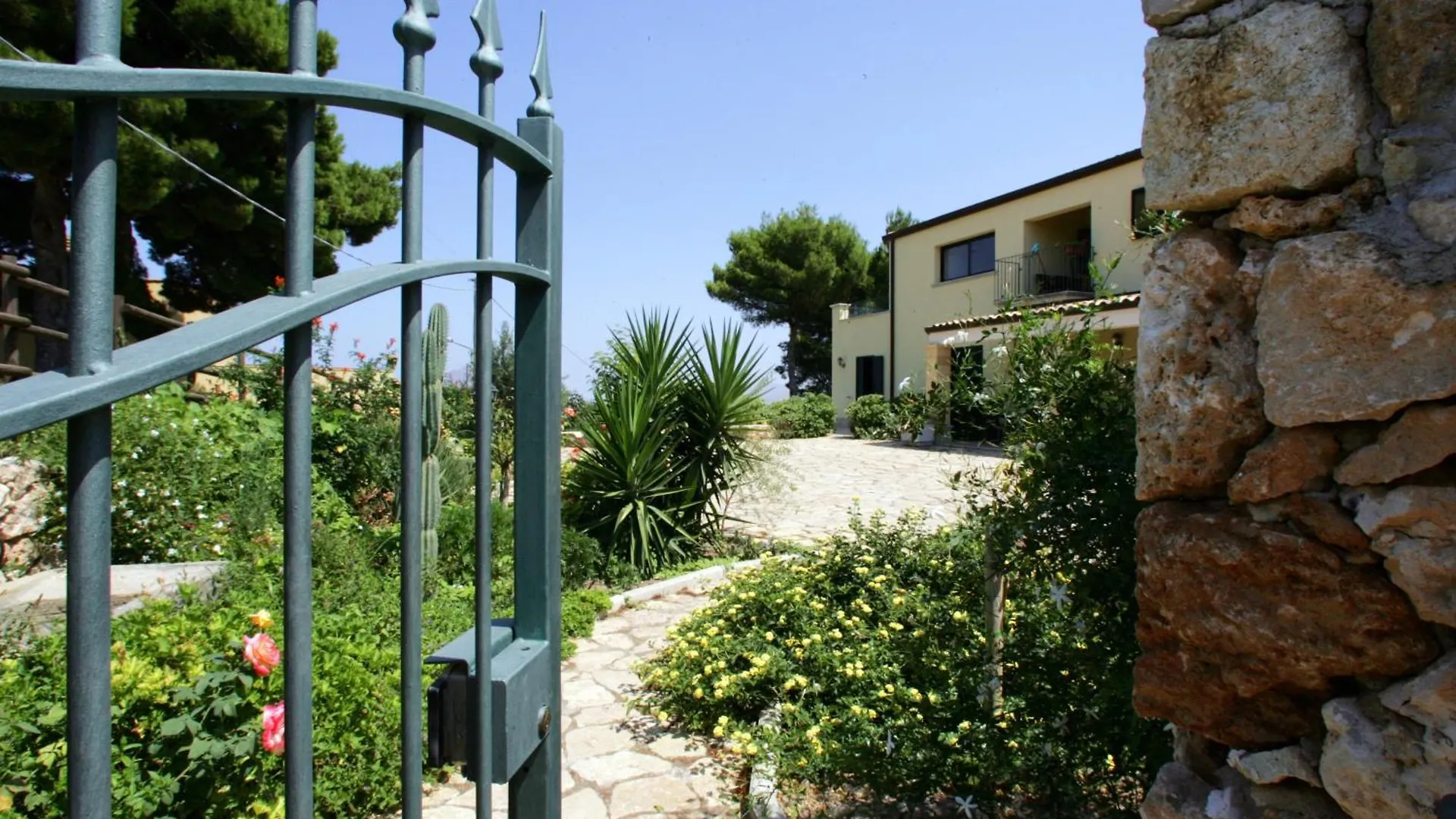 Appartamento Brezza D'Estate Valderice 0*,